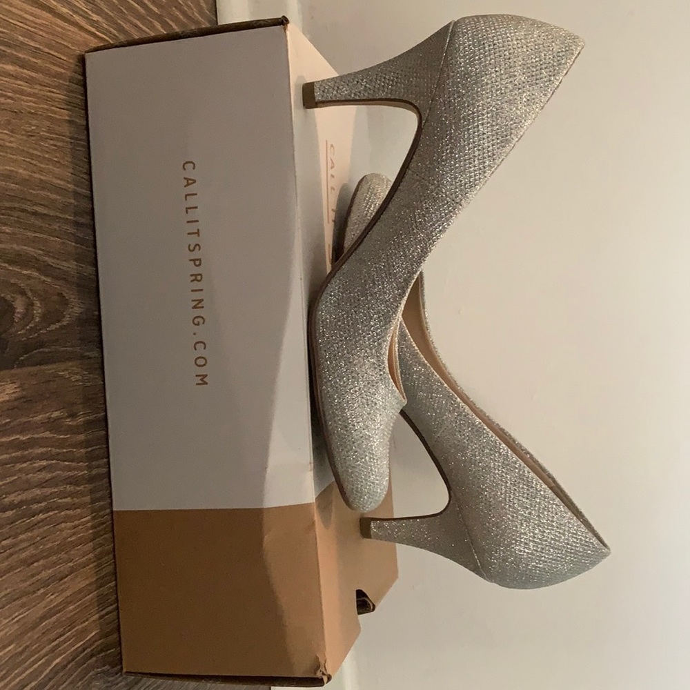 Ladies shoes metallic silver size 8